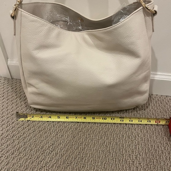 NEW NEVER USED. LAGGO Gorgeous leather bag. Never used. - Picture 8 of 10